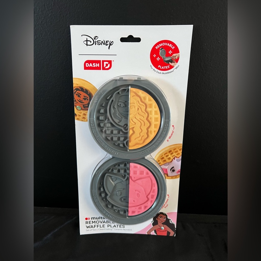 Disney Dash 2pk Moana & Pua Removable Plate for the MultiMaker Mini Maker System